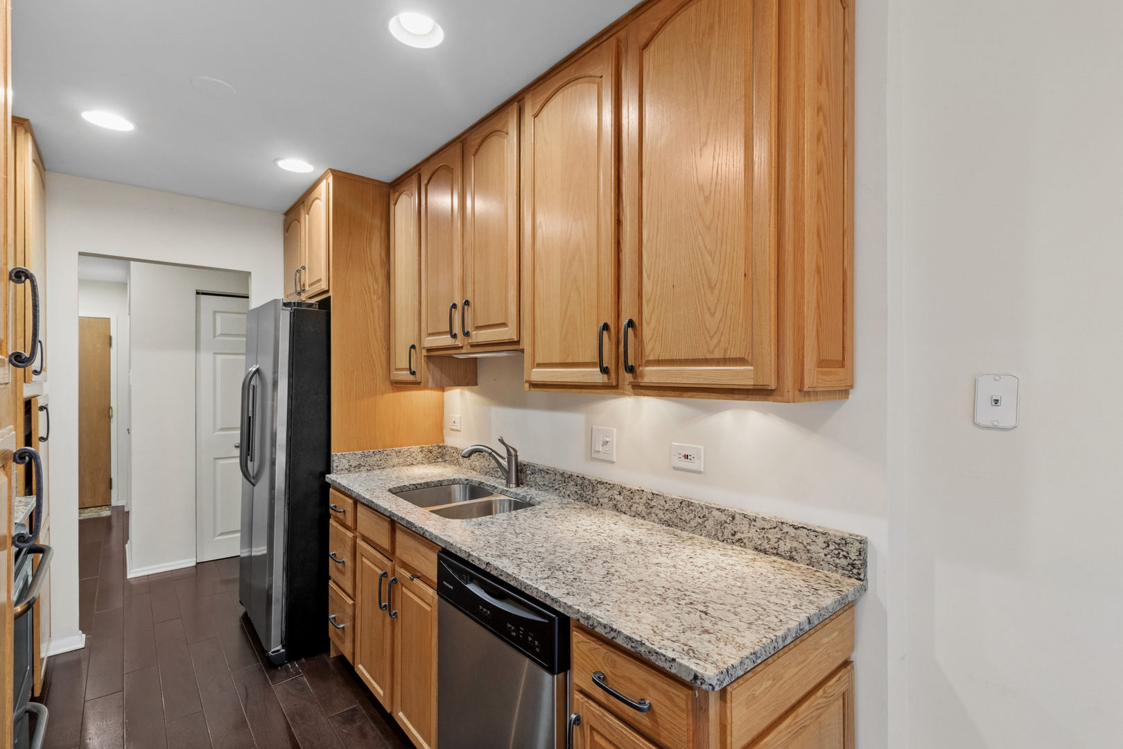 701 Forum Square, Unit 108 Glenview, IL 60025 - Photo 8 of 21