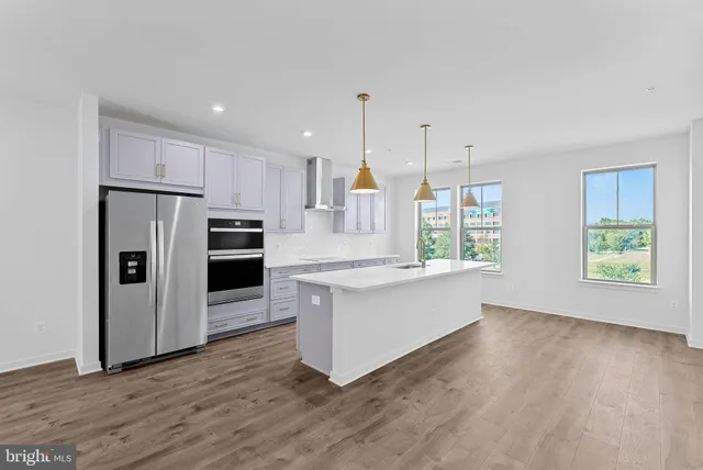 $679,999 | 19713 Misty Moss Square, Ashburn, VA 20147