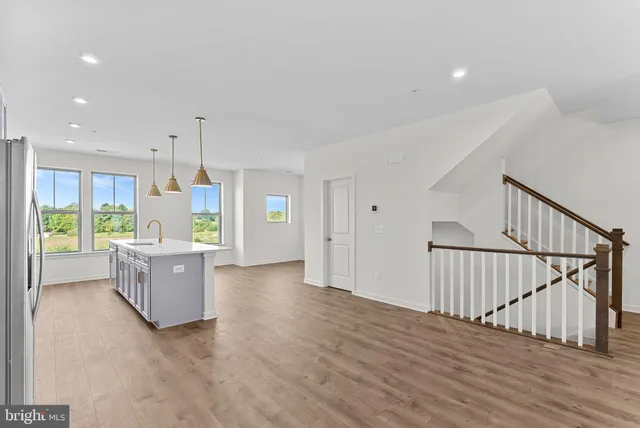 $679,999 | 19713 Misty Moss Square, Ashburn, VA 20147