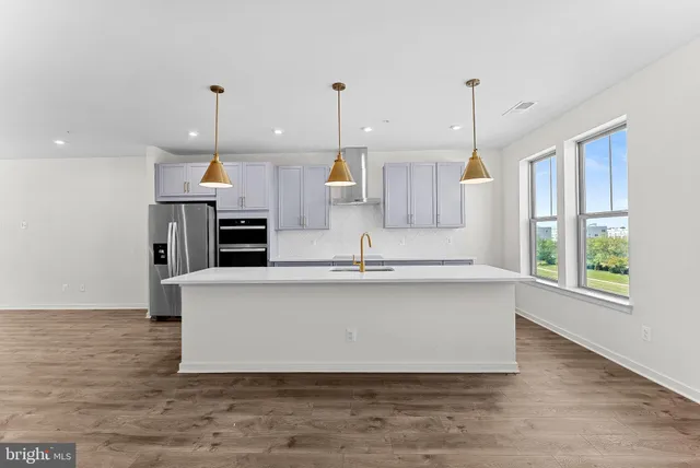 $679,999 | 19713 Misty Moss Square, Ashburn, VA 20147