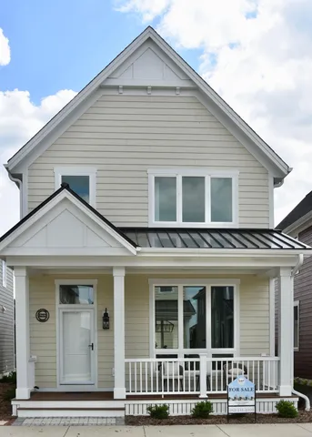 $735,000 | 6253 West Foxtown Drive, Mequon, WI 53092