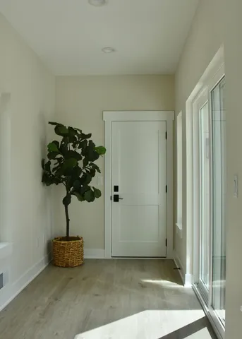 $735,000 | 6253 West Foxtown Drive, Mequon, WI 53092