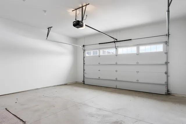 $735,000 | 6253 West Foxtown Drive, Mequon, WI 53092