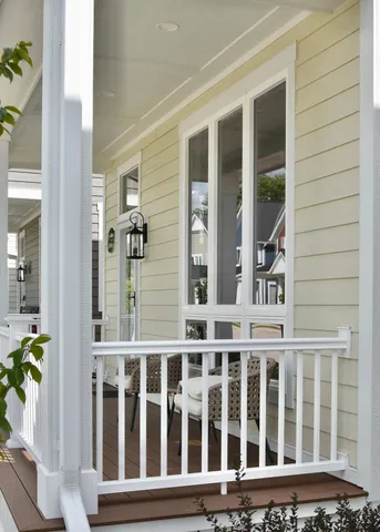 $735,000 | 6253 West Foxtown Drive, Mequon, WI 53092