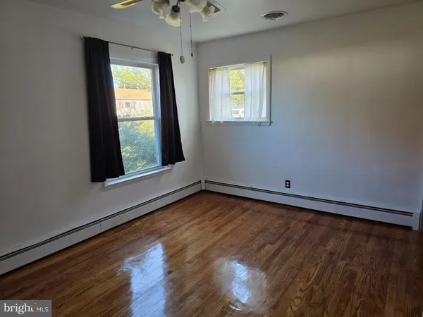 $1,950 | 522 Carol Street, Dover, DE 19904