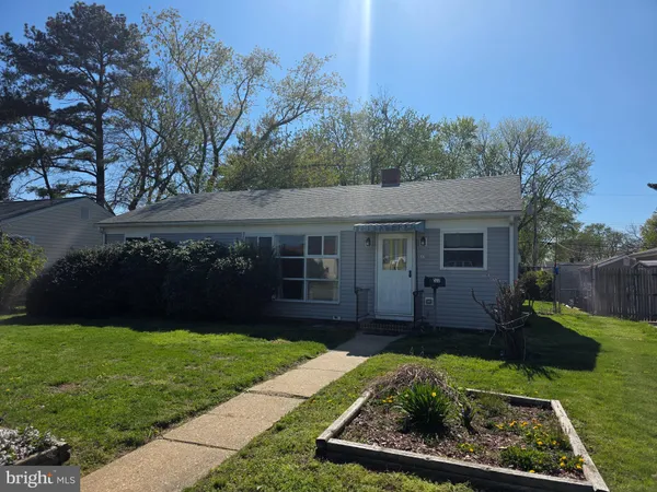 $1,950 | 522 Carol Street, Dover, DE 19904