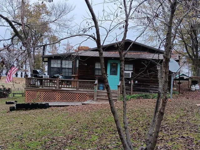 $159,000 | 126 Bill Stringer Road, Campti, LA 71411