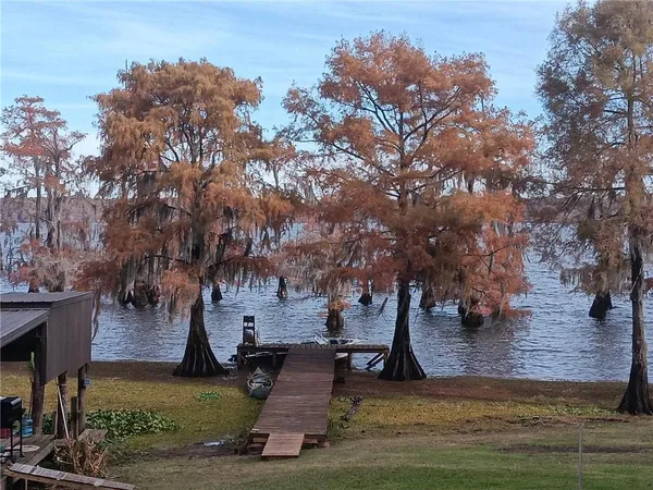 $159,000 | 126 Bill Stringer Road, Campti, LA 71411