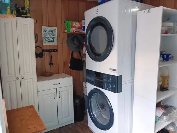 $159,000 | 126 Bill Stringer Road, Campti, LA 71411