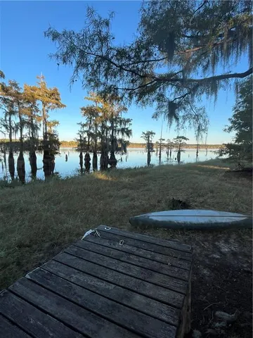 $159,000 | 126 Bill Stringer Road, Campti, LA 71411