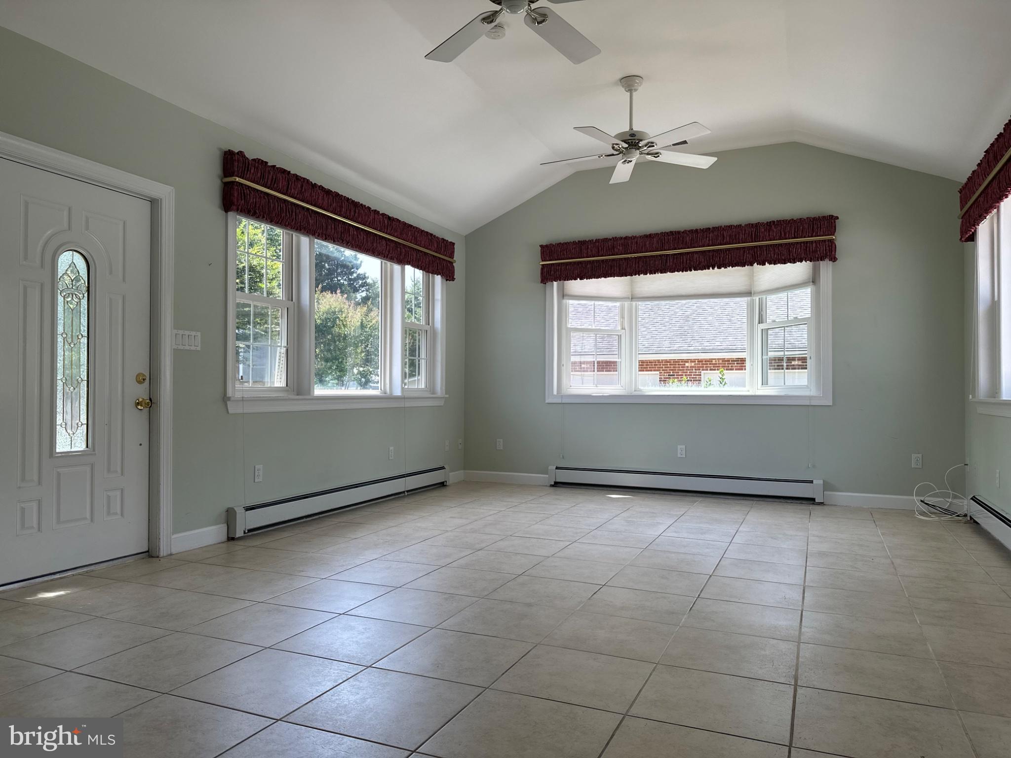 14616 Sturtevant Road Silver Spring, MD 20905 - Photo 5 of 44 Bright and airy sunlit room.