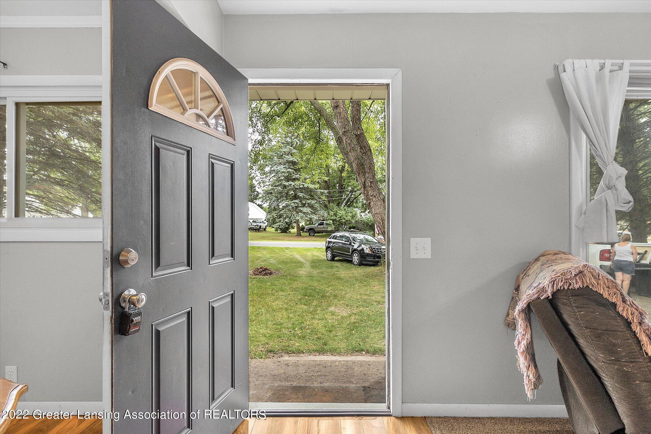 12400 Ruppert Road Perry, MI 48872 - Photo 3 of 21 03-12400-Ruppert-Rd-WindowStill-Real-Est