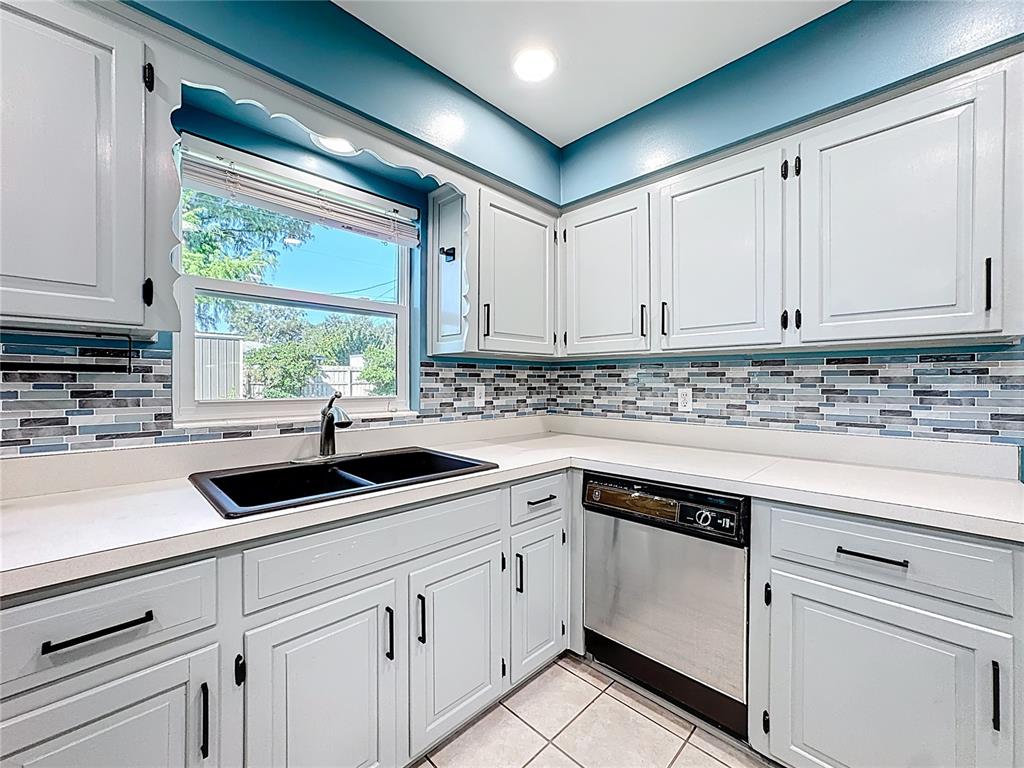 3606 South Forest Street Orlando, FL 32806 - Photo 10 of 38