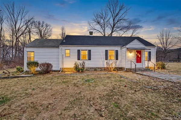 $350,000 | 11 Boulder Drive, Cornwall, NY 12553