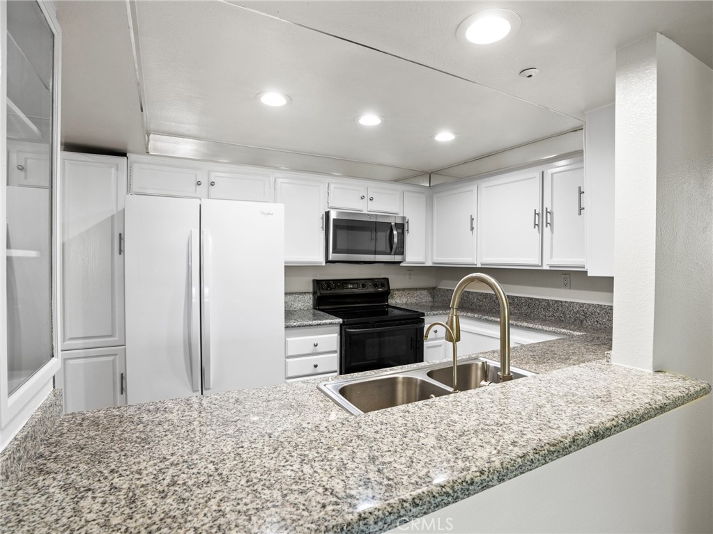 76 Country Mile Road Pomona, CA 91766 - Photo 1 of 32