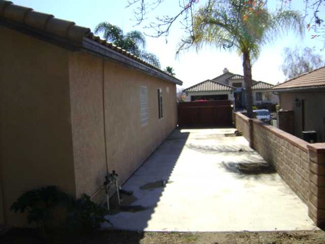 2386 Hyacinth Road Alpine, CA 91901 - Photo 4 of 21 WEST SIDE
