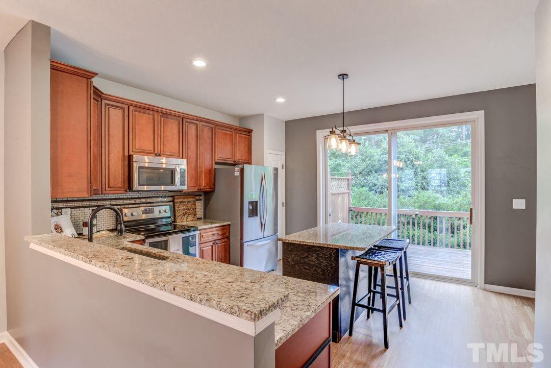 4936 Wyatt Brook Way Raleigh, NC 27609 - Photo 3 of 27