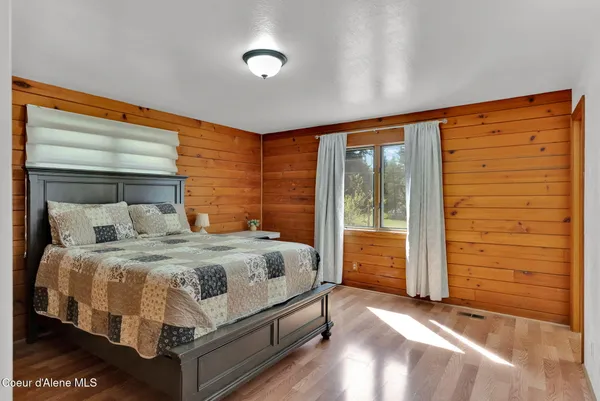 $1,050,000 | 24842 North Cedar Mountain Road, Athol, ID 83801