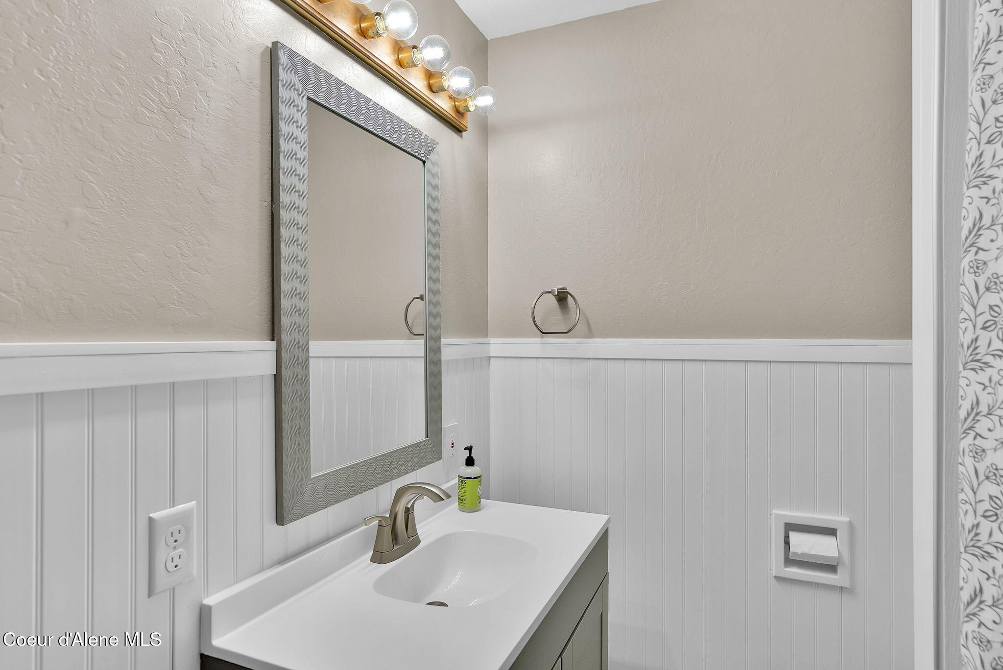 24842 North Cedar Mountain Road Athol, ID 83801 - Photo 28 of 72 Bath 2