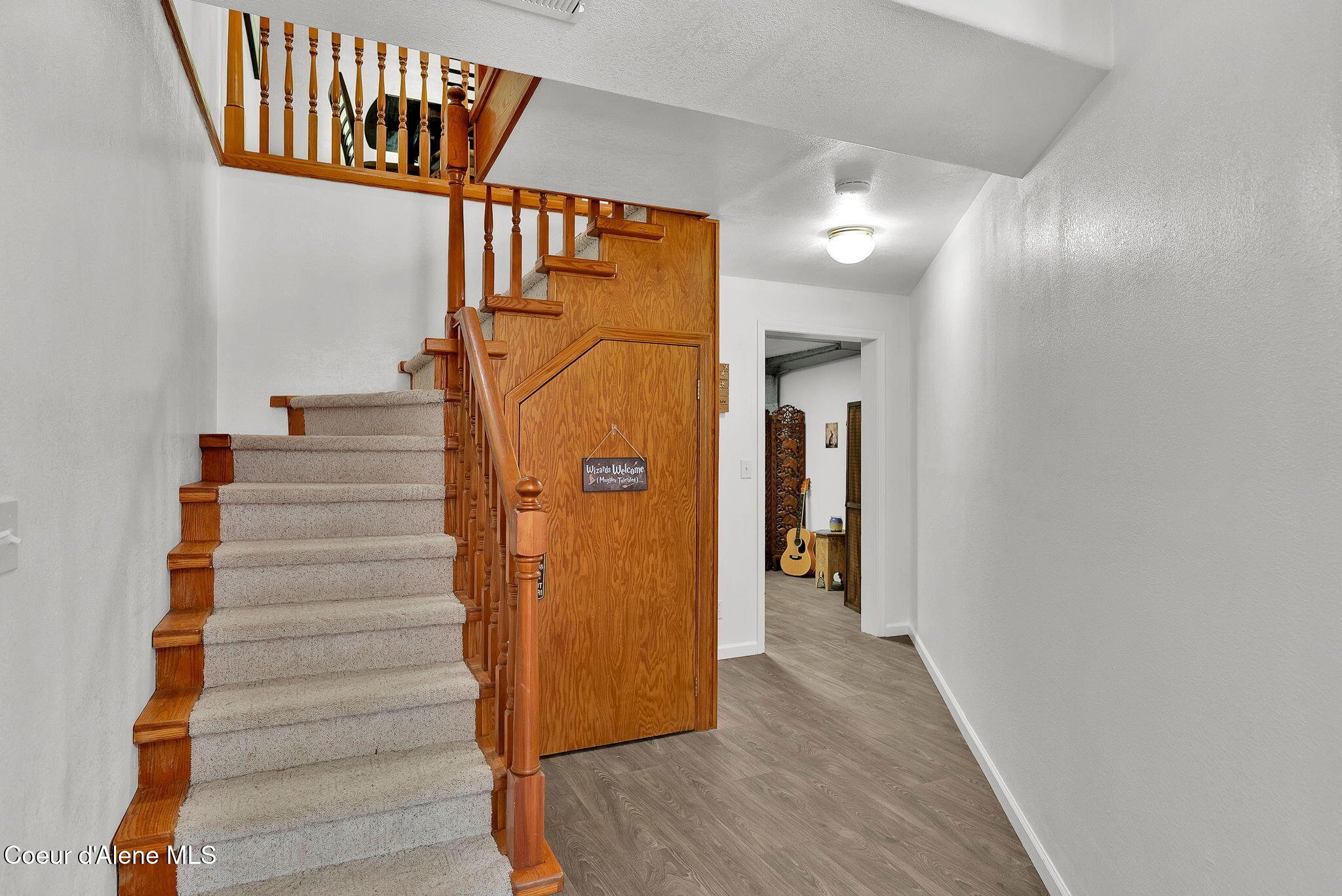 24842 North Cedar Mountain Road Athol, ID 83801 - Photo 29 of 72 Secret reading nook!!!