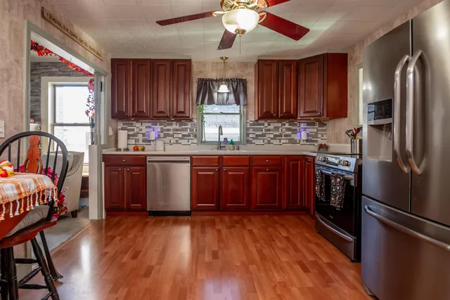 $525,000 | 28 Millham Court, South Burlington, VT 05403