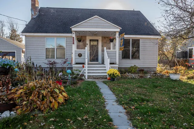 $525,000 | 28 Millham Court, South Burlington, VT 05403