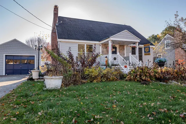 $525,000 | 28 Millham Court, South Burlington, VT 05403