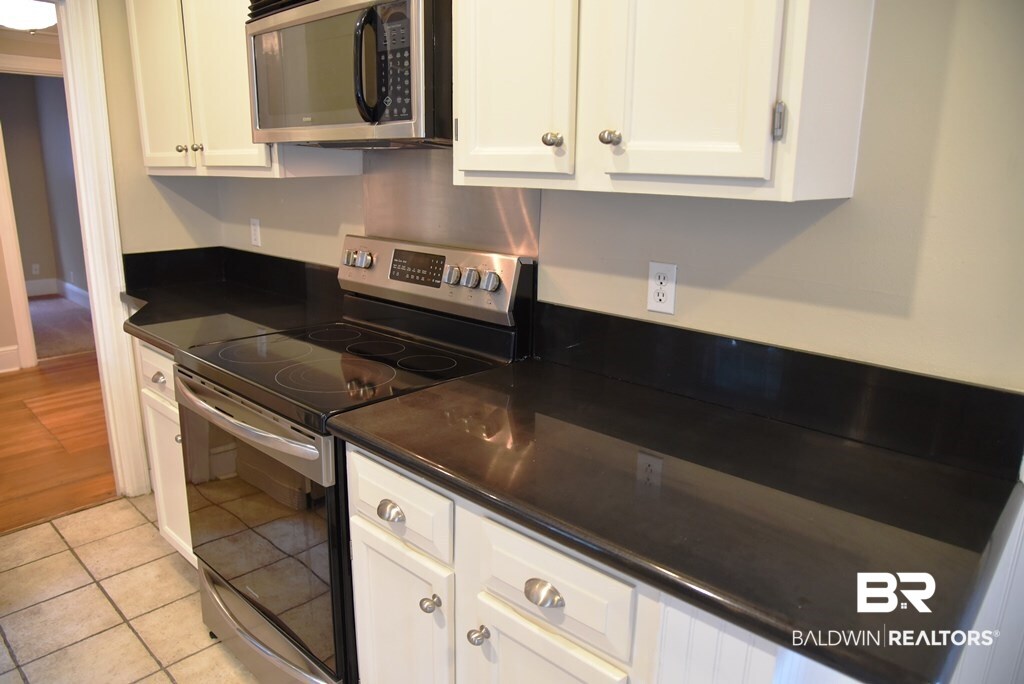 59 Mohawk Street Mobile, AL 36606 - Photo 6 of 23