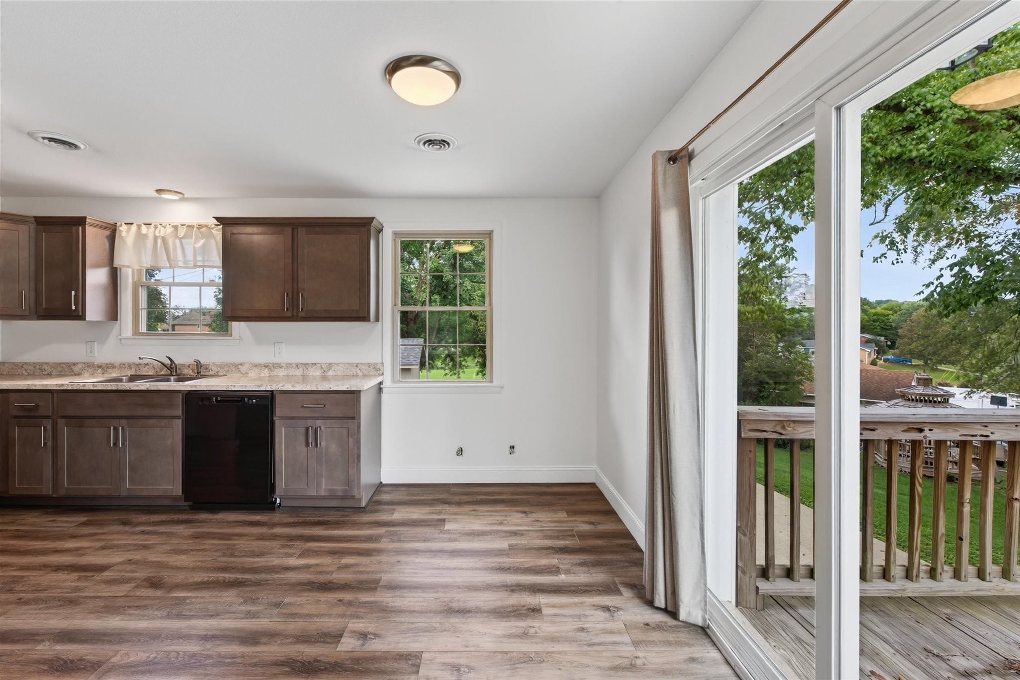 309 Dunbar Cave Road Clarksville, TN 37043 - Photo 19 of 33 Gallery Image 19
