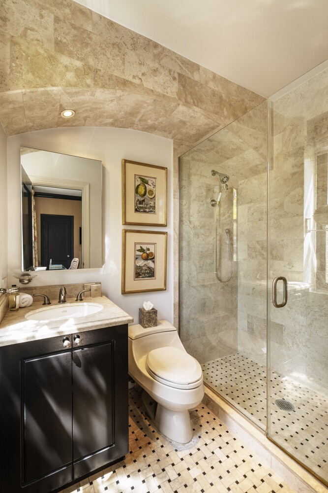 235 East 73rd Street, Unit PHA Manhattan, NY 10021 - Photo 15 of 20