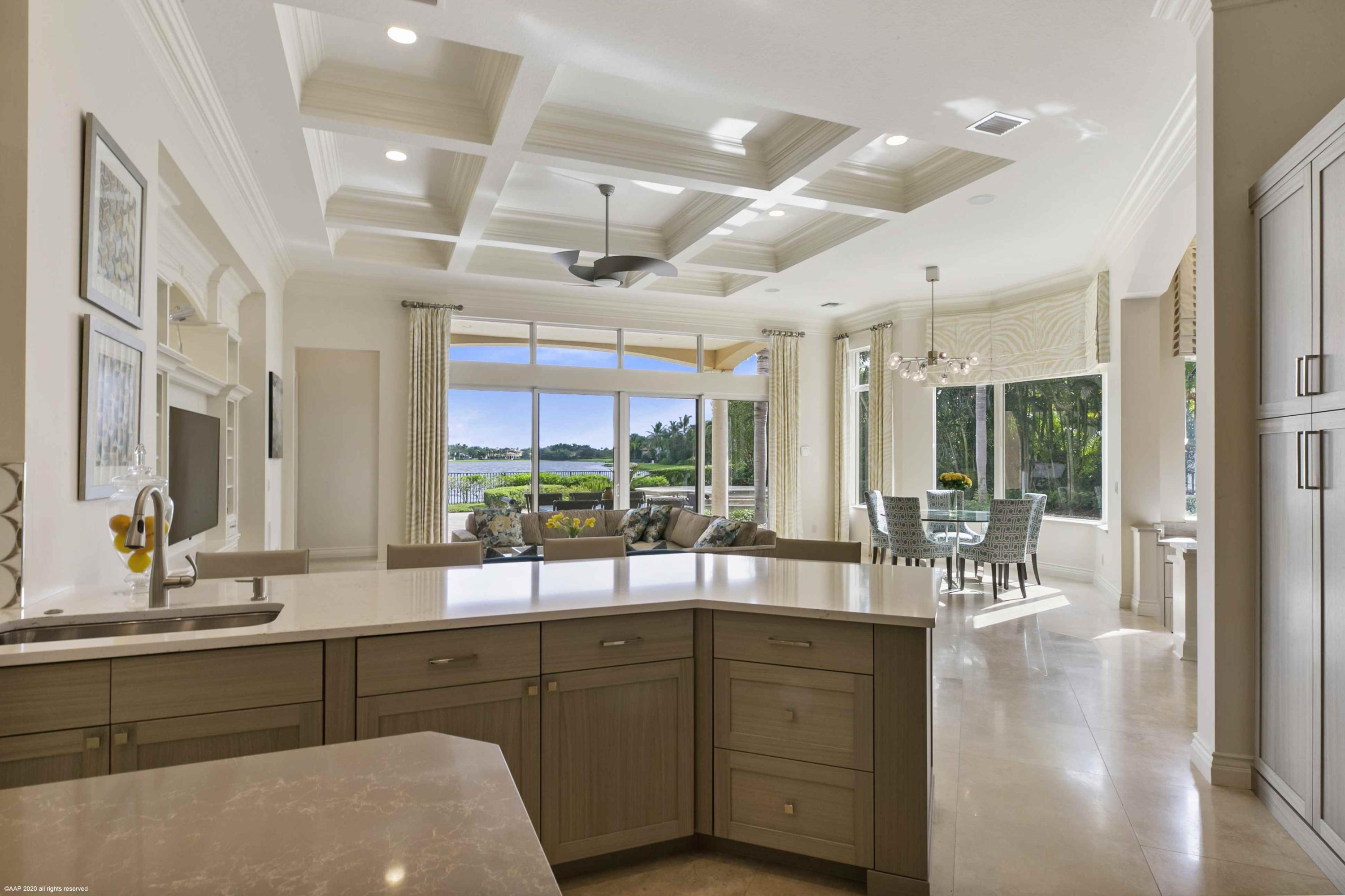127 Playa Rienta Palm Beach Gardens, FL 33418 - Photo 17 of 51 Kitchen