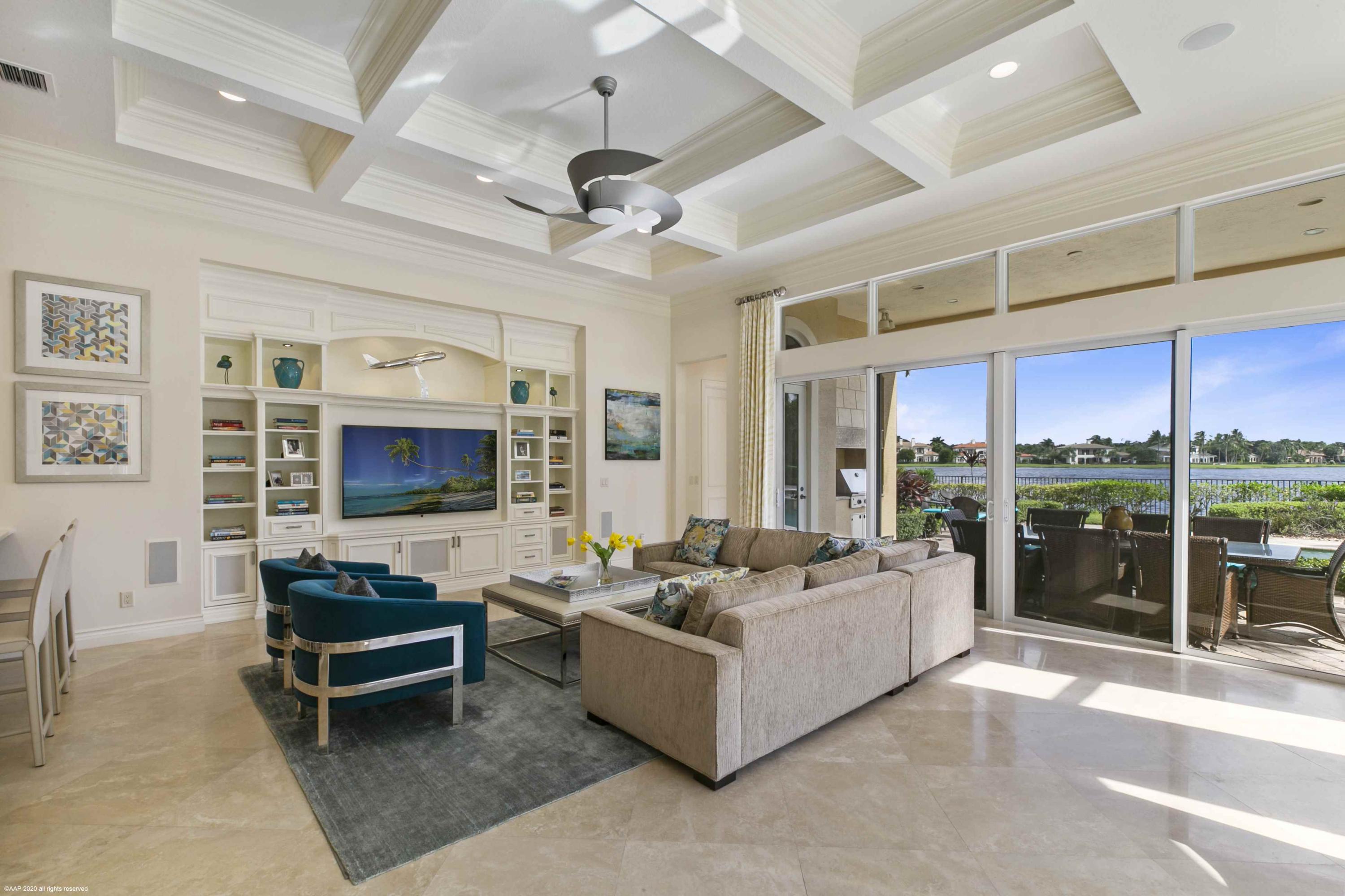 127 Playa Rienta Palm Beach Gardens, FL 33418 - Photo 19 of 51 Family Room