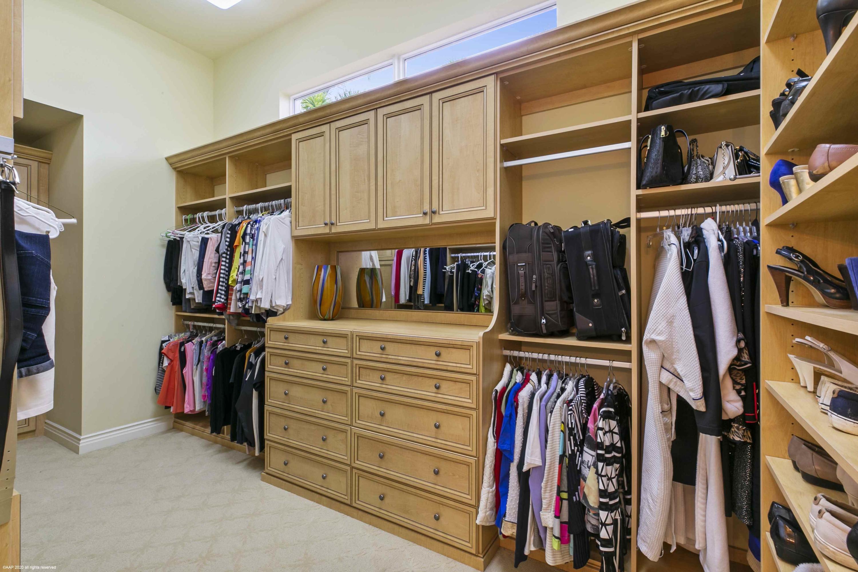 127 Playa Rienta Palm Beach Gardens, FL 33418 - Photo 29 of 51 Master Closet