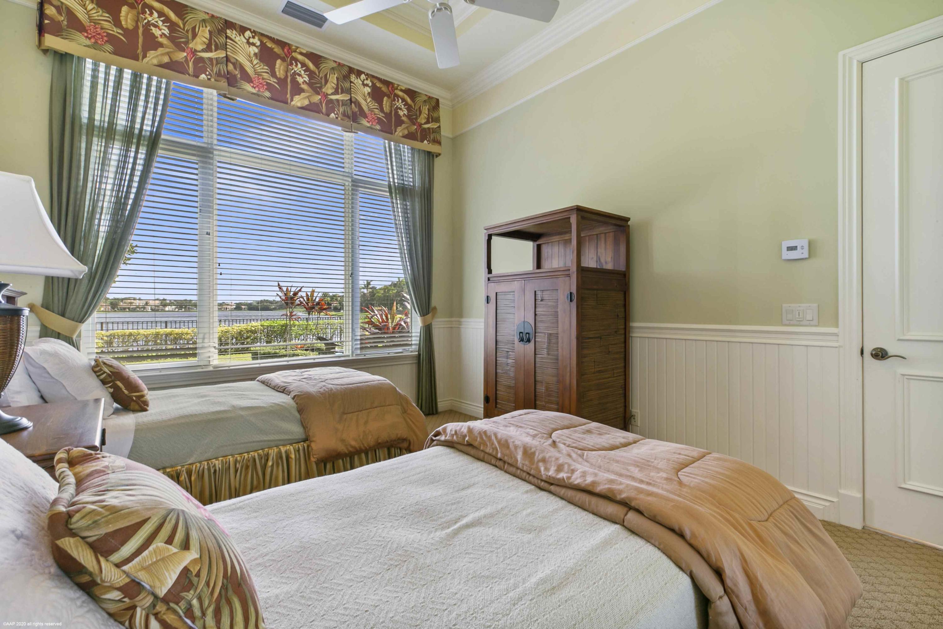 127 Playa Rienta Palm Beach Gardens, FL 33418 - Photo 32 of 51 Guest Suite