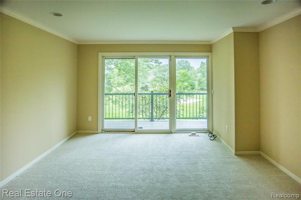 673 Augusta Drive Rochester Hills, MI 48309 - Photo 20 of 36