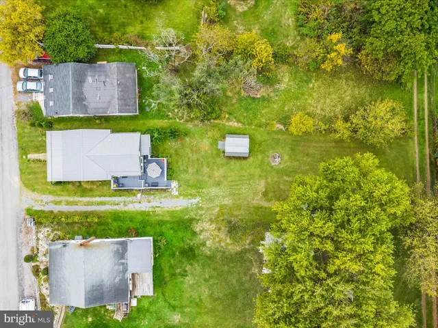 $214,900 | 503 Hammond Street, Great Cacapon, WV 25422