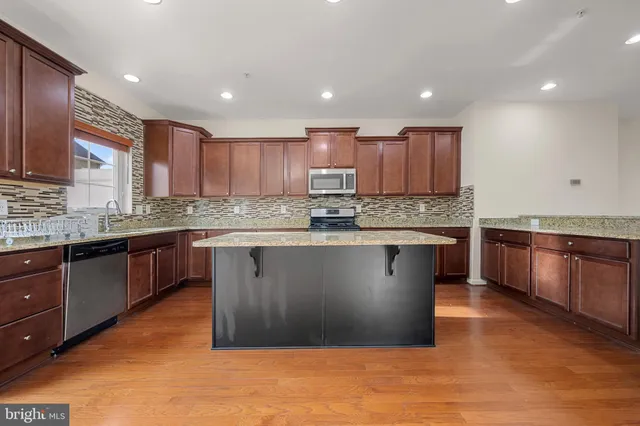 $555,000 | 7997 Alchemy Way, Elkridge, MD 21075