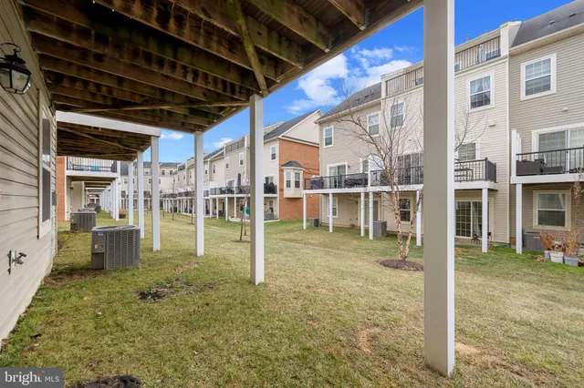 $555,000 | 7997 Alchemy Way, Elkridge, MD 21075