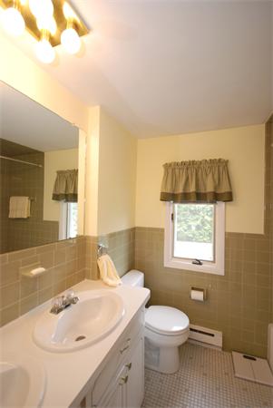 7 Elena Road Lexington, MA 02421 - Photo 15 of 20