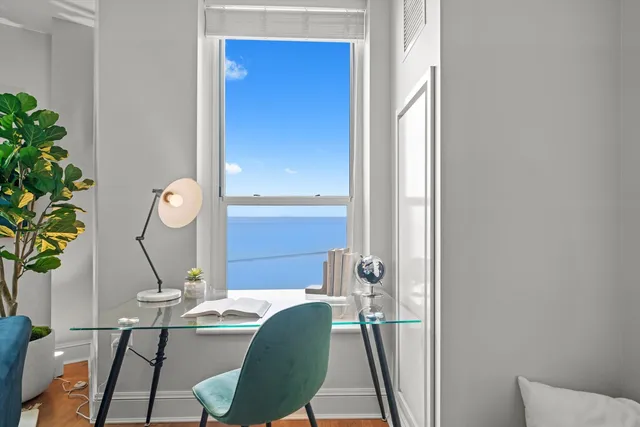 $542,000 | 850 North Lake Shore Drive, Unit 1606, Chicago, IL 60611