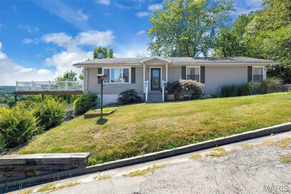 $475,000 | 518 West 7th Street, Hermann, MO 65041