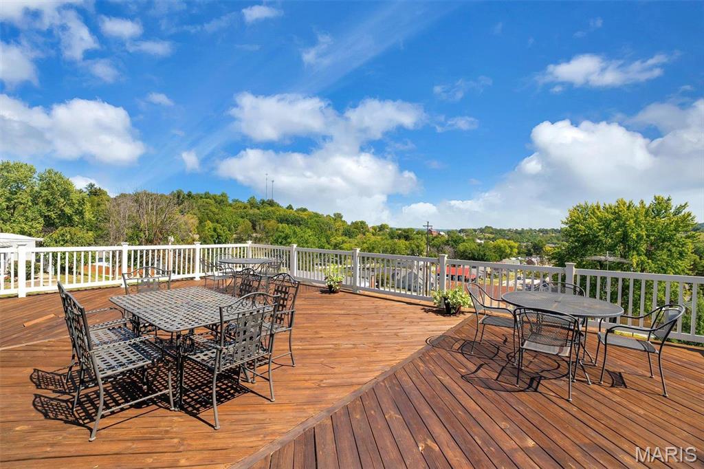 518 West 7th Street Hermann, MO 65041 - Photo 4 of 67