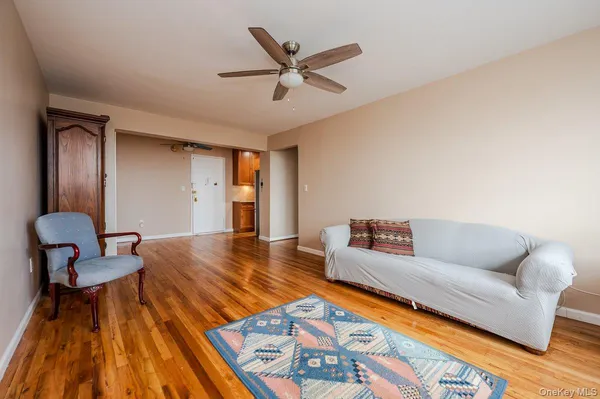 $454,900 | 370 West Broadway, Unit 4J, Long Beach, NY 11561