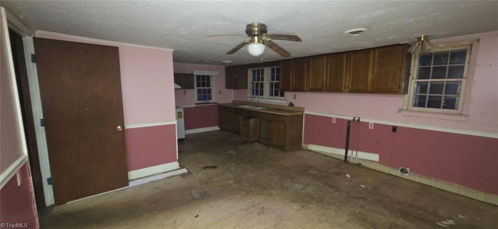 4372 Oak Ridge Drive Winston-Salem, NC 27105 - Photo 11 of 13