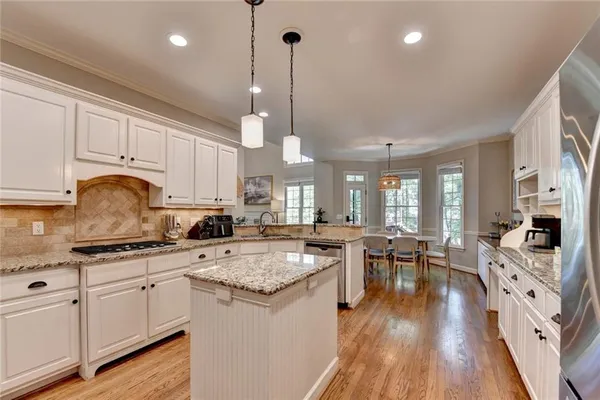 $4,600 | 4580 Park Brooke Trace, Alpharetta, GA 30022