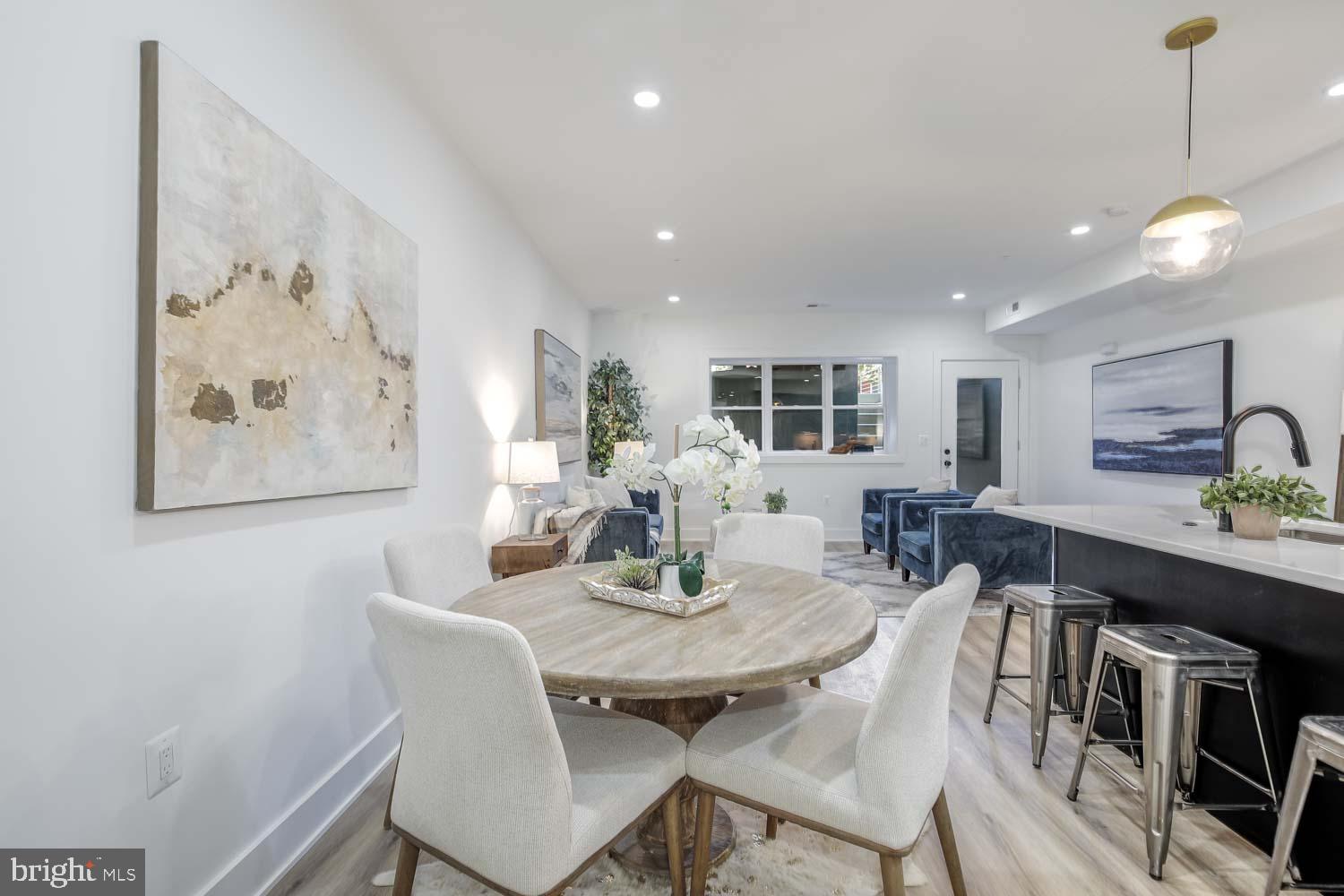 428 Manor Place Northwest, Unit A Washington, DC 20010 - Photo 6 of 21 a view of a dining room with furniture