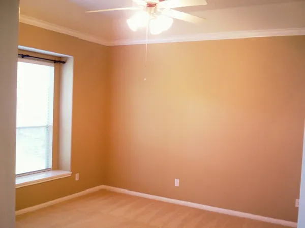 $2,550 | 114 Bryce Branch Circle, The Woodlands, TX 77382