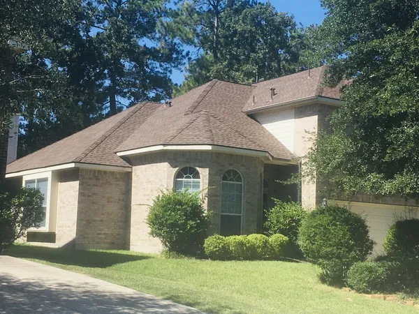 $2,550 | 114 Bryce Branch Circle, The Woodlands, TX 77382