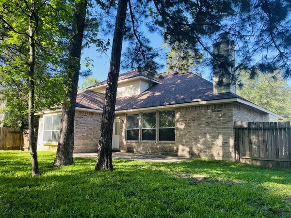 $2,550 | 114 Bryce Branch Circle, The Woodlands, TX 77382