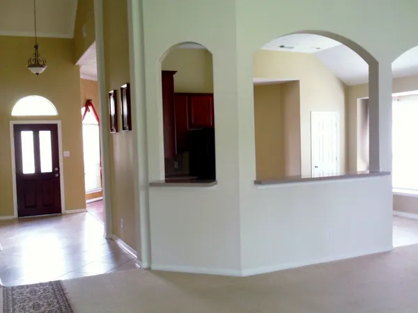 $2,550 | 114 Bryce Branch Circle, The Woodlands, TX 77382